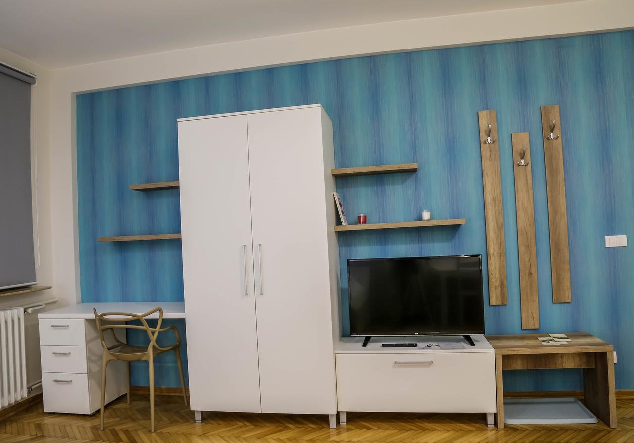 Apartment Parlament *